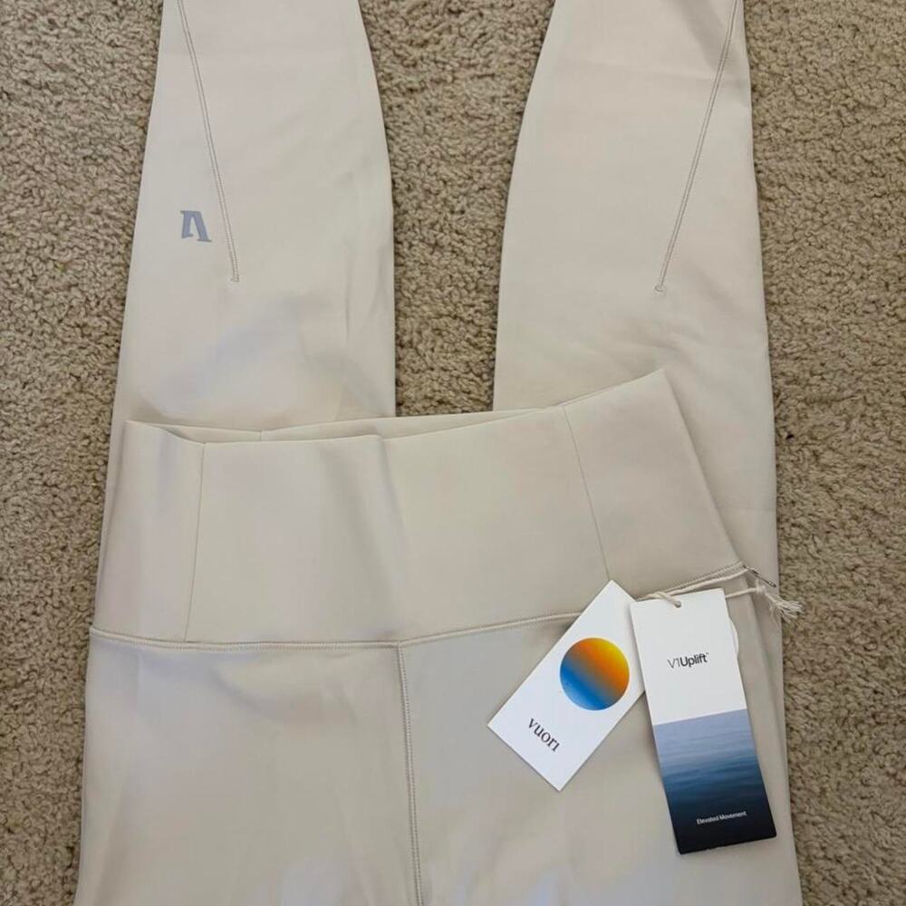 Nwt vuori v1 uplift evolve leggings